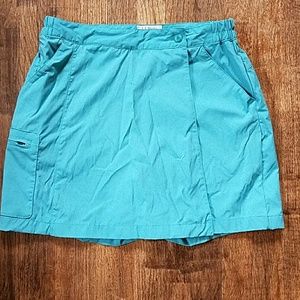 L.L. Bean POCKETS GALORE workout skort size small